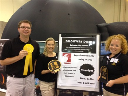 Students with Discovery Dome 